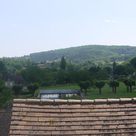Le Trefle A Quatre Feuilles Hotel Siorac-en-Perigord Exterior photo