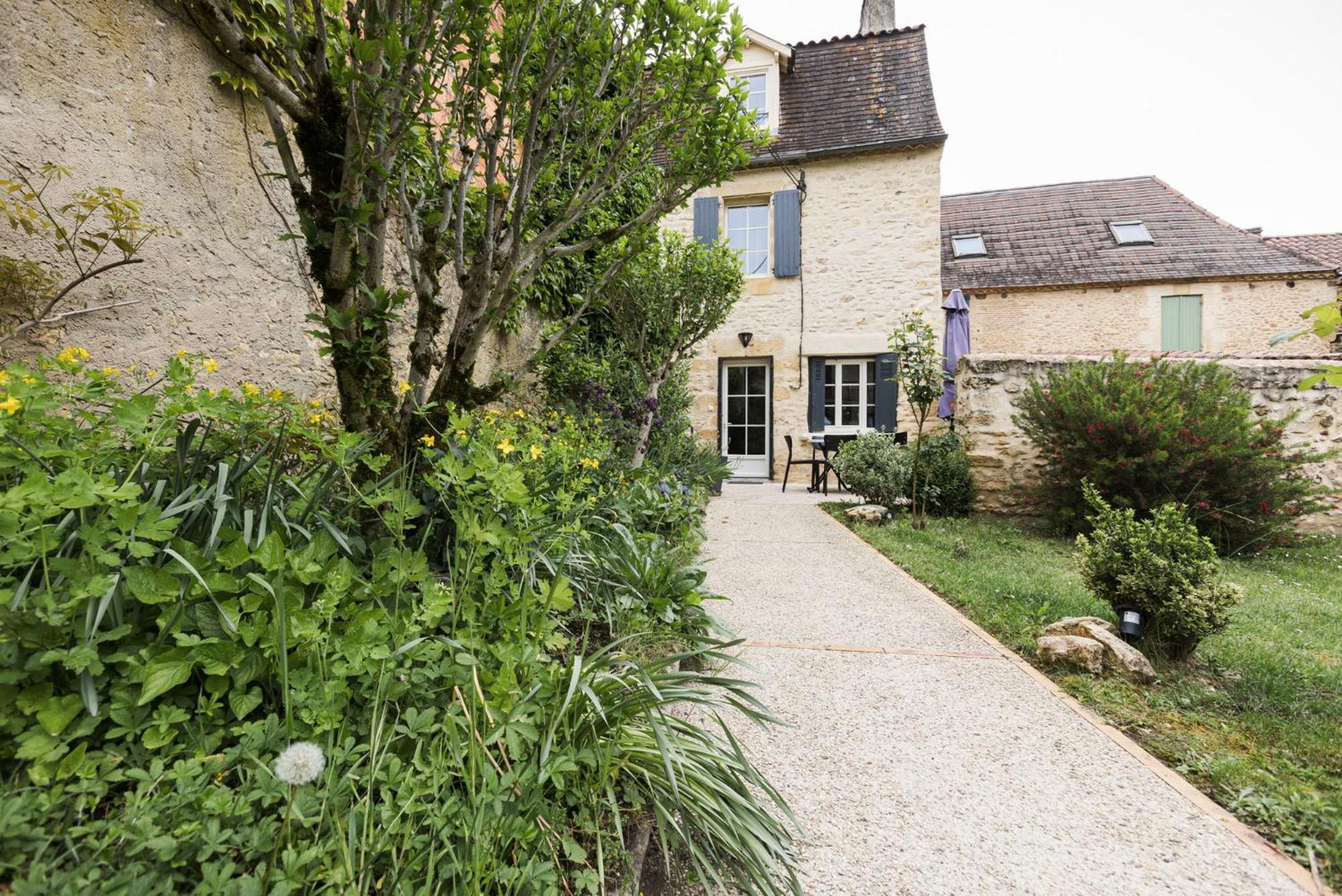 Le Trefle A Quatre Feuilles Hotel Siorac-en-Perigord Exterior photo