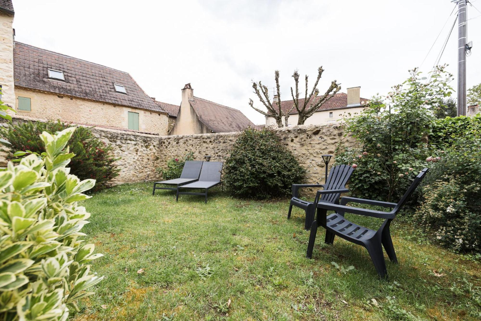 Le Trefle A Quatre Feuilles Hotel Siorac-en-Perigord Exterior photo