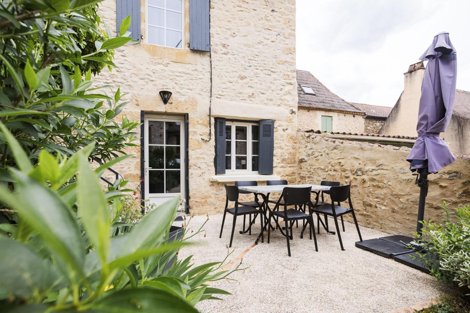 Le Trefle A Quatre Feuilles Hotel Siorac-en-Perigord Exterior photo